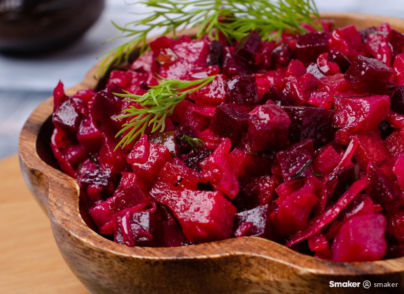  Sałatka z kiszonych buraków 