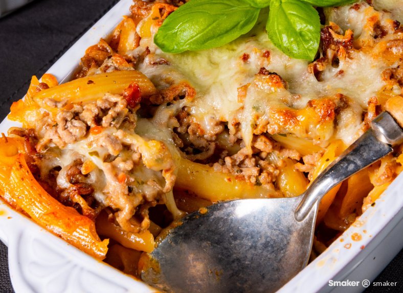  Zapiekanka bolognese 