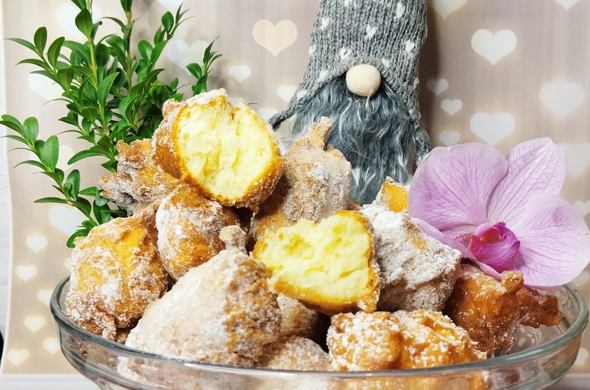 Pączki z serkiem MASCARPONE na proszku do pieczenia, łyżką kładzione