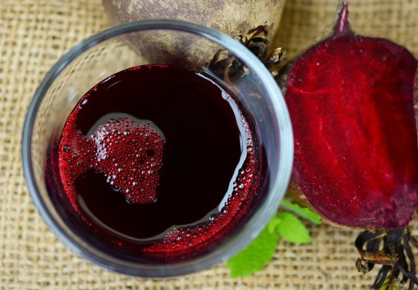 Na odporność i stany zapalne. Domowy syrop z buraków