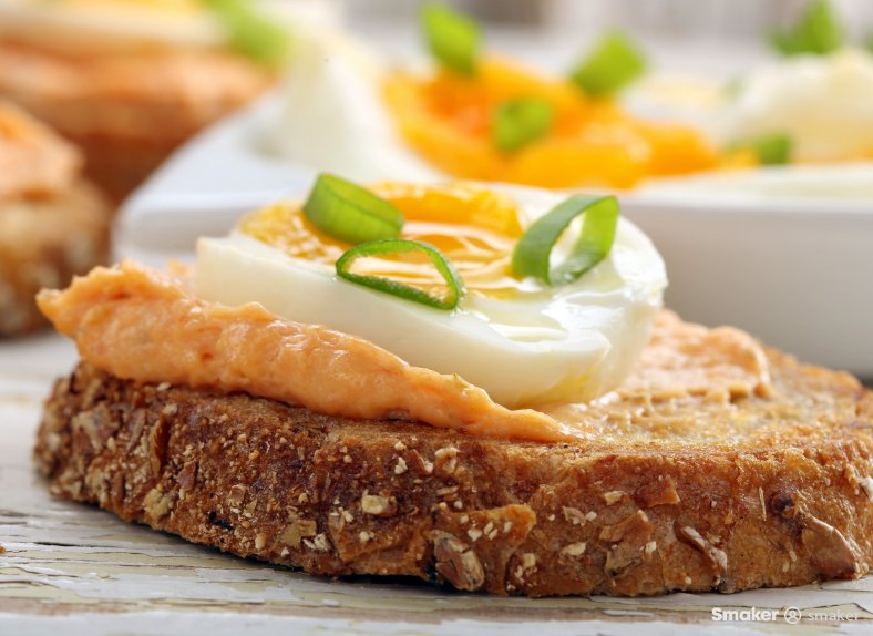  Pasta jajeczno-śledziowa 