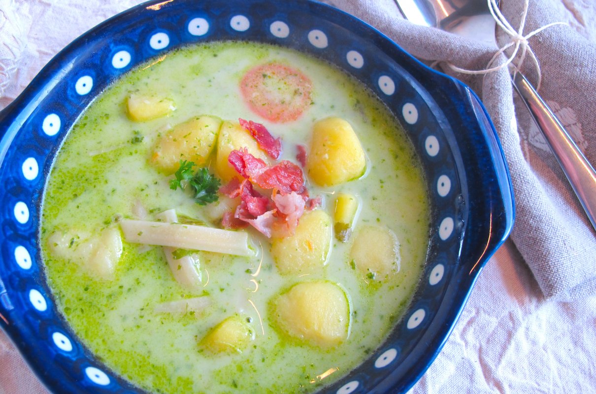 Zupa ziemniaczana z pesto