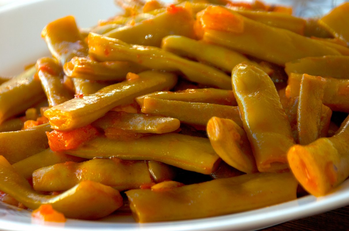 Warzywa do obiadu na ciepło. Nie tylko buraczki i marchewka z groszkiem