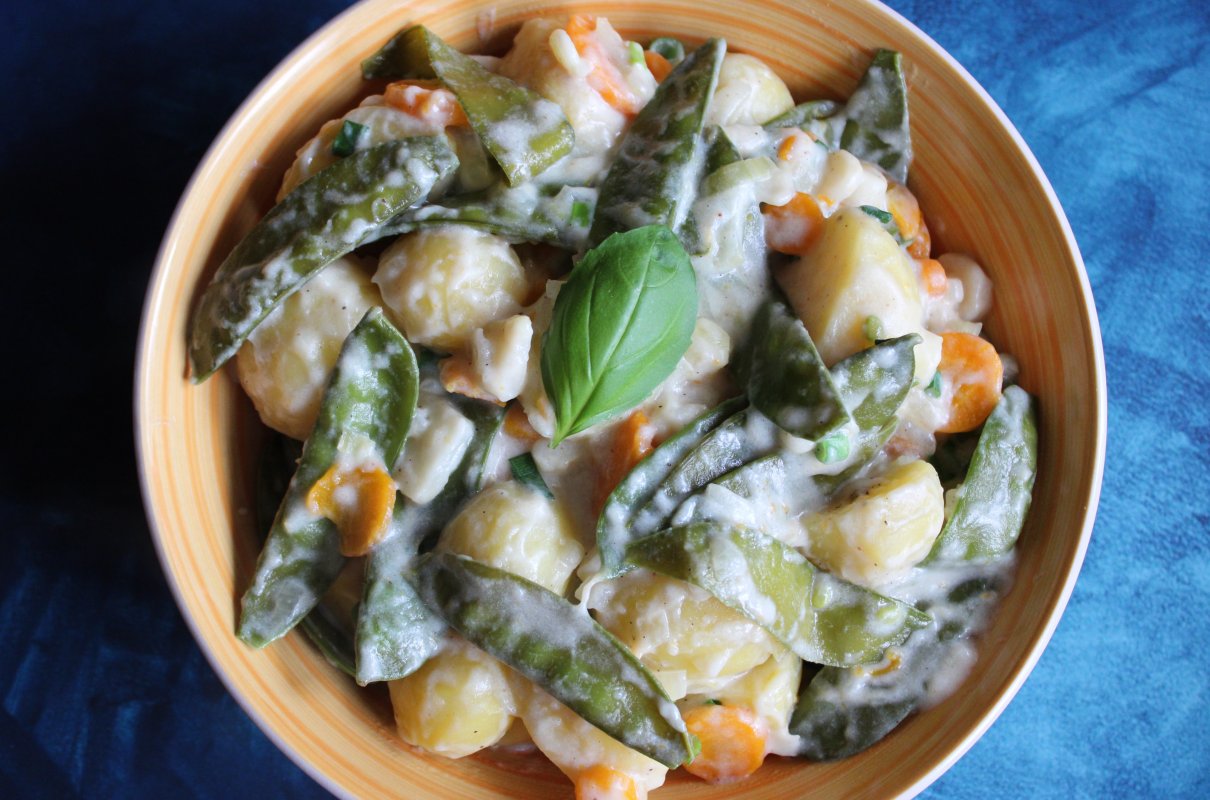 ziemniaczane ragout z groszkiem