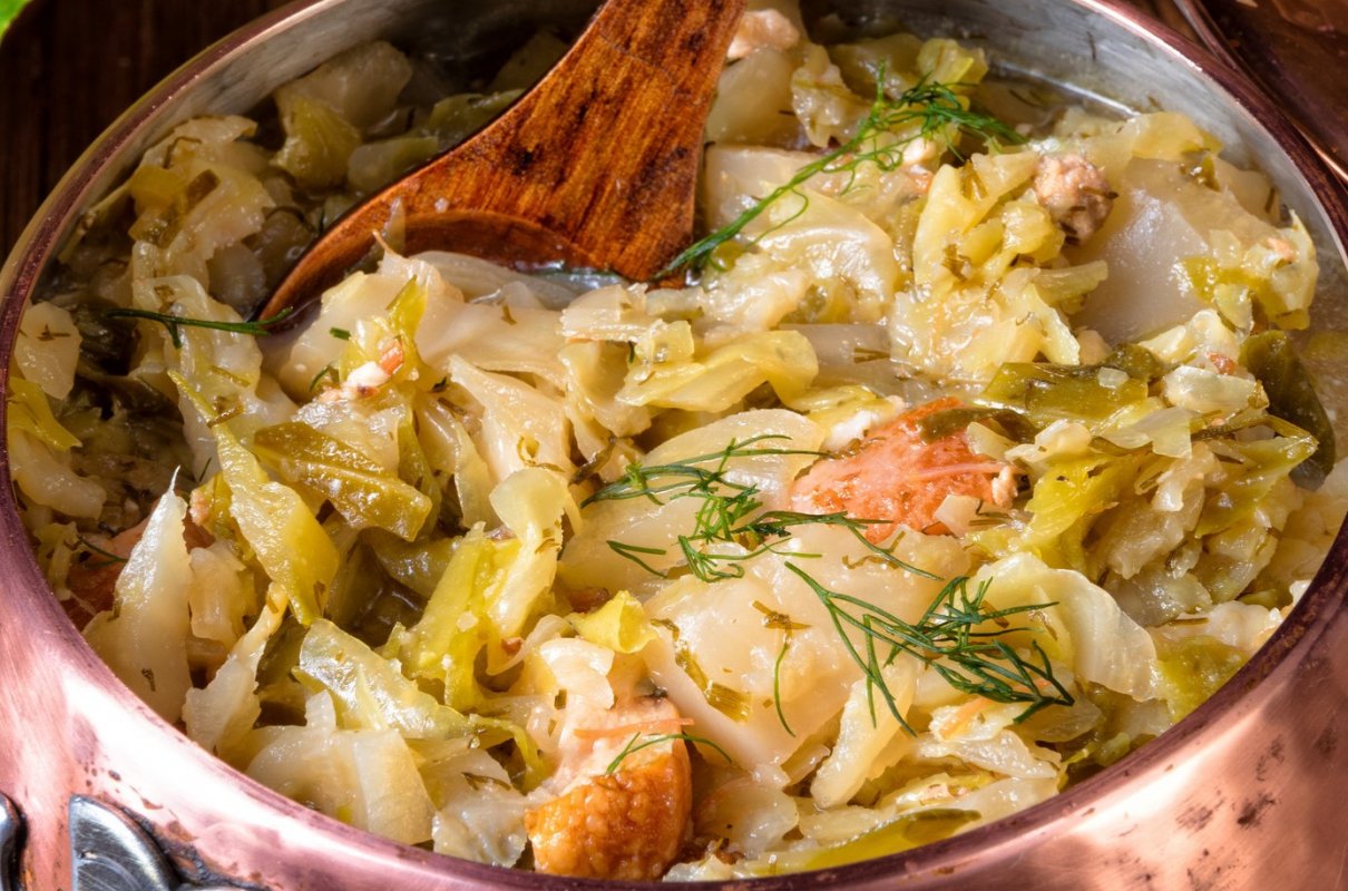 Młoda ma najwięcej witamin i wartości odżywczych. Bogata w błonnik, wspiera pracę jelit