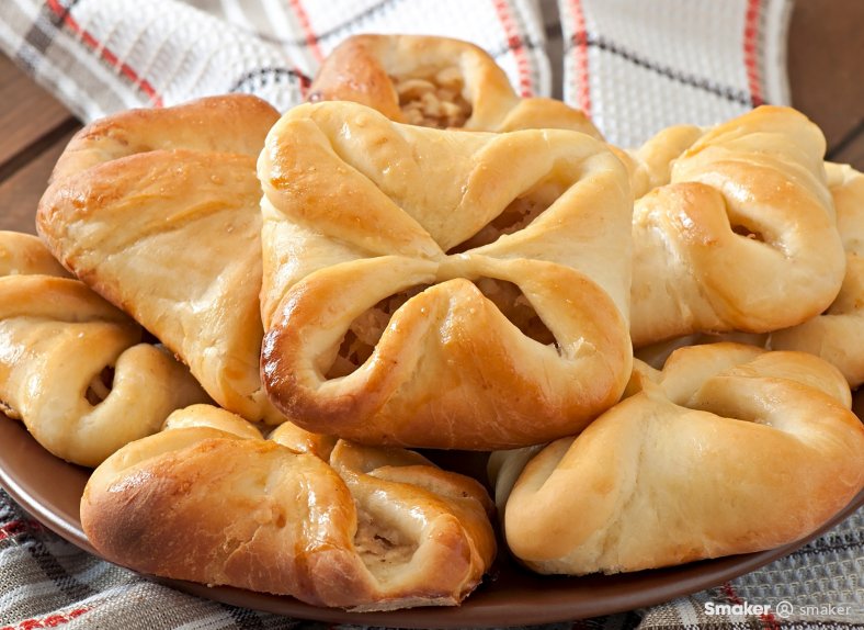  Paszteciki krucho-drożdżowe z kapustą 