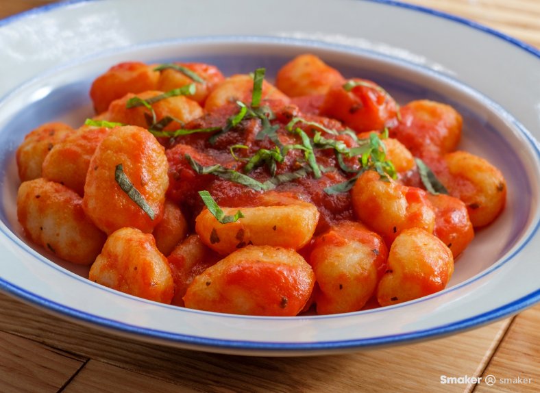  Gnocchi w sosie pomidorowym 