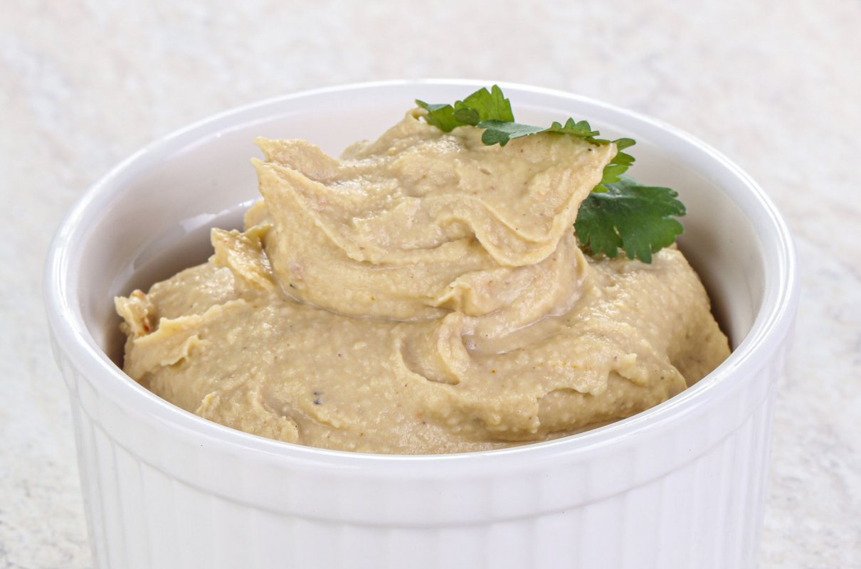 Smaruj kanapki zamiast masłem. Ma dobre tłuszcze, pomaga w trawieniu i chroni serce