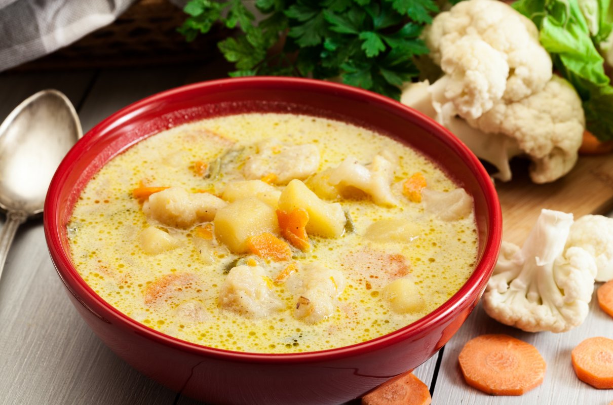 5 rozgrzewających zup na chłodne dni. Drugie danie będzie zbędne