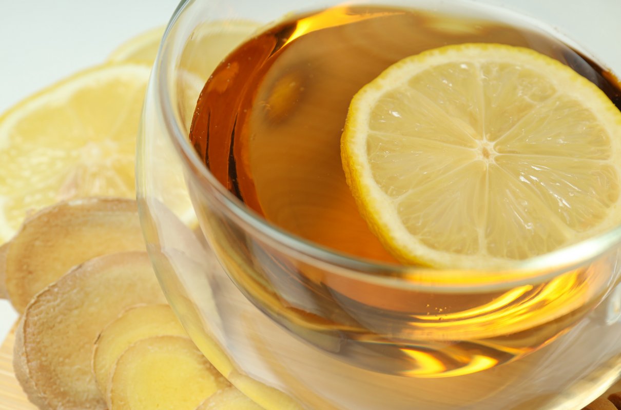 Rozgrzewające napoje nie tylko na chłodne wieczory. Działają też na odporność i lepsze samopoczucie