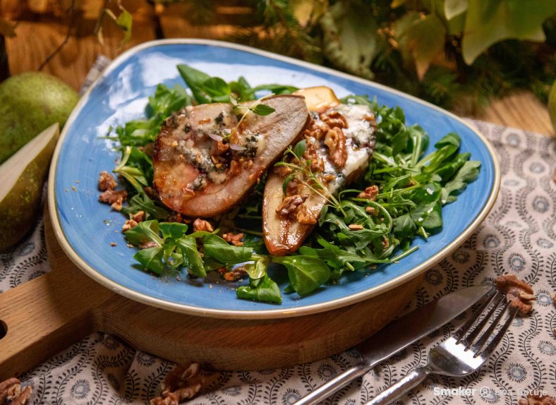  Gruszki zapiekane z żurawiną i serem pleśniowym według Ewy Wachowicz 