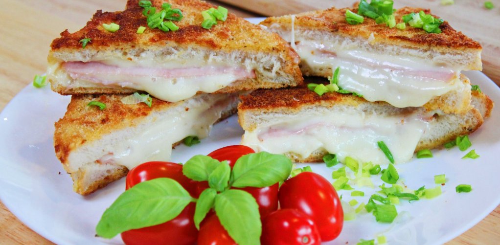 Kanapki w chrupiącej panierce