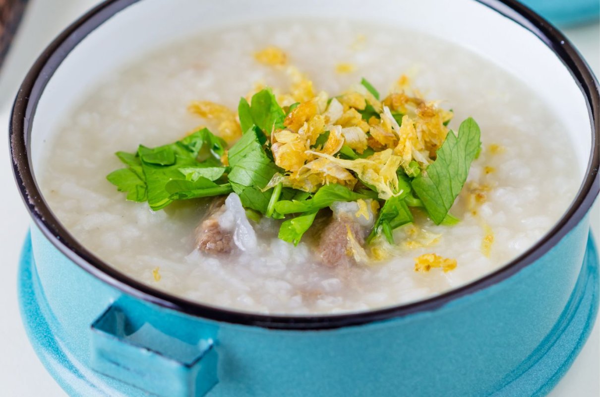 Tradycyjna zupa lecznicza rodem z Azji. Prosty przepis na comfort food