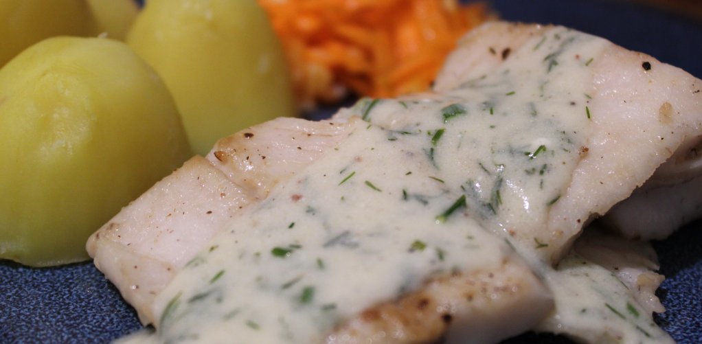 Ryba w sosie koperkowym