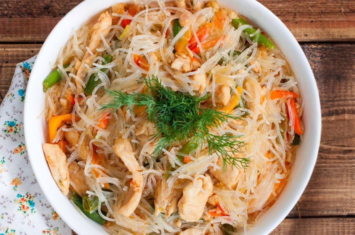 Makaronowy hit, cukrzycy mogą jeść spokojnie. Pasuje nie tylko do azjatyckich dań