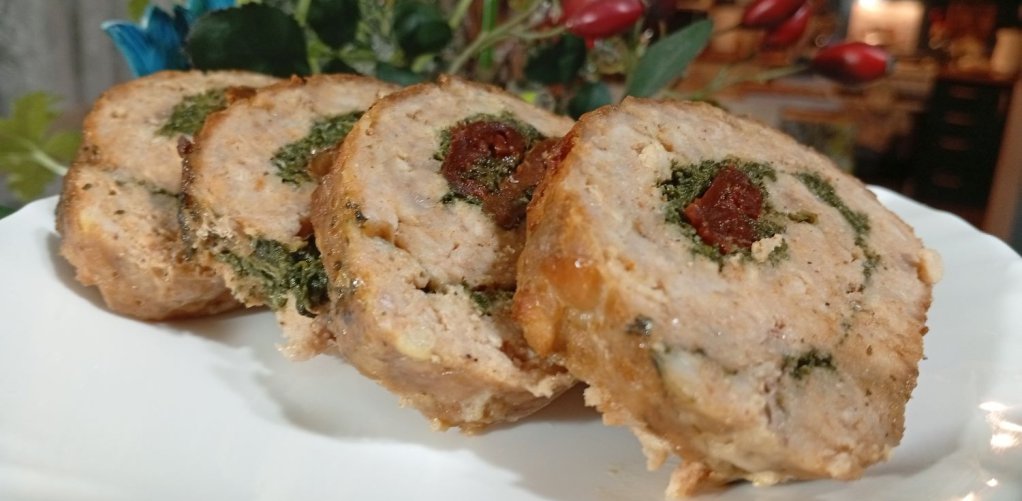 Rolada wieprzowa ze szpinakiem