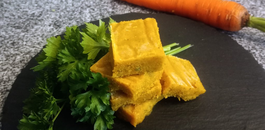 Domowa warzywna kostka rosołowa