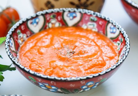 Dip paprykowo-pomidorowy