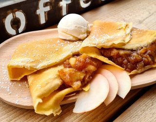 Naleśniki z jabłkami