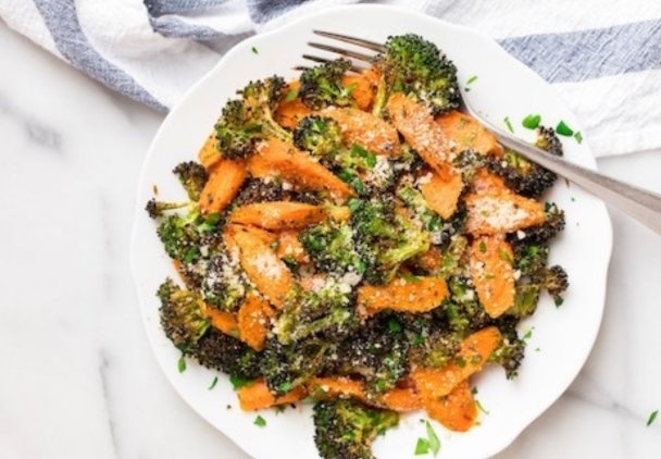 Sałatka warzywna na ciepło