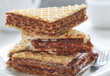 Wafle z masą nugatową