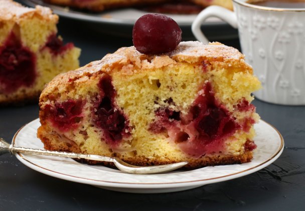 Ciasto burzowe z wiśniami