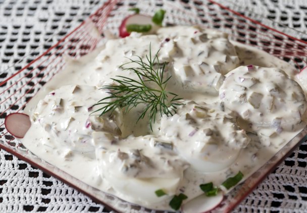 Jajka w sosie tatarskim
