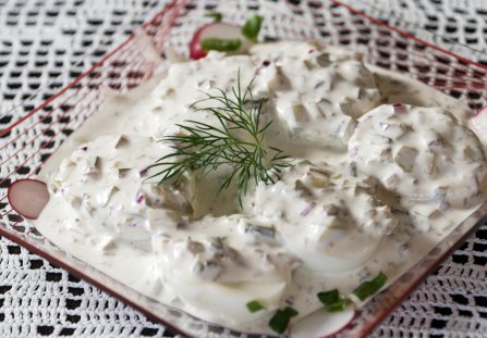 Jajka w sosie tatarskim