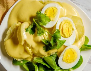 Jajka w sosie musztardowym