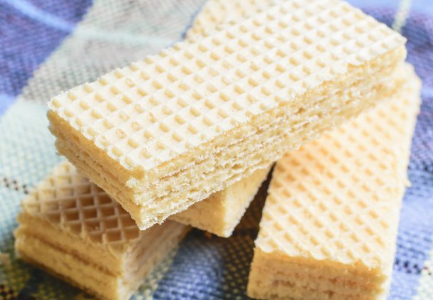 Wafle z kremem śmietankowym