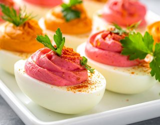 Jajka faszerowane buraczkami