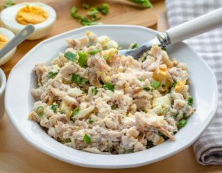 Domowe pasty kanapkowe – tanie, sycące i wysokobiałkowe