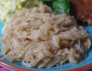 Kapusta kiszona zasmażana