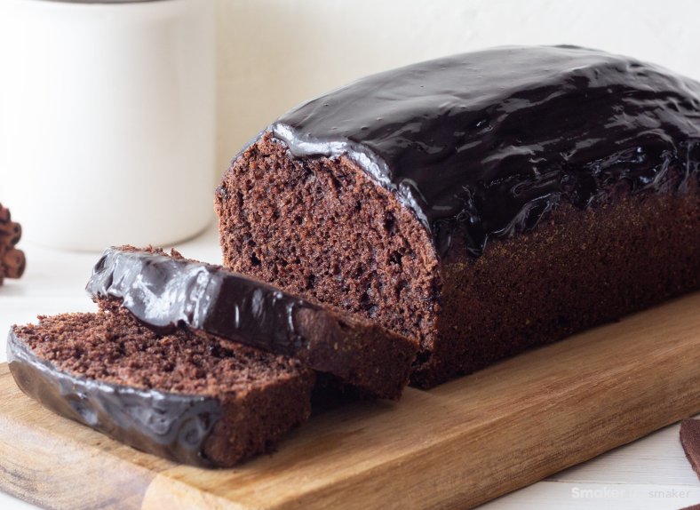  Wilgotne ciasto czekoladowe z dżemem 