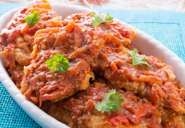 Pieczone kotlety po zbójnicku