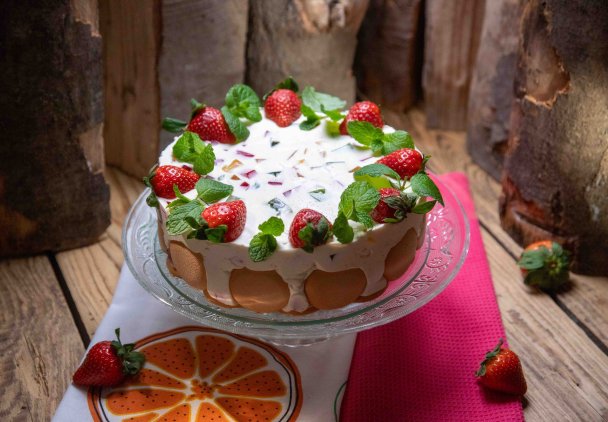 Śmietanowiec z galaretką według Ewy Wachowicz