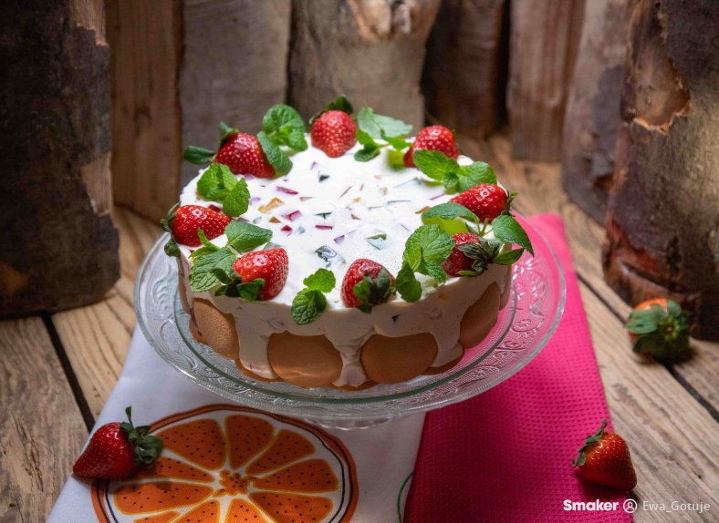  Śmietanowiec z galaretką według Ewy Wachowicz 