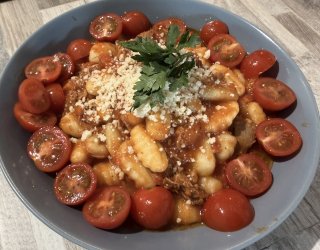 Gnocchi z szarpanym indykiem