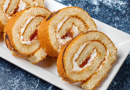 Lekka rolada z oczkiem