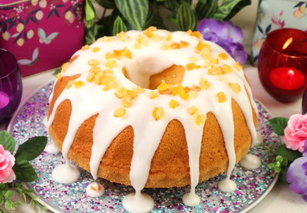 Cytrynowa babka wielkanocna