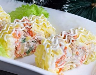 Elegancka sałatka warstwowa