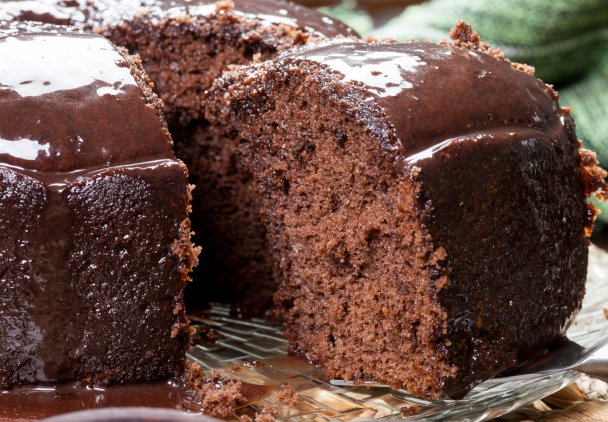 Przepis na idealne ciasto czekoladowe. Sekrety profesjonalnych cukierników