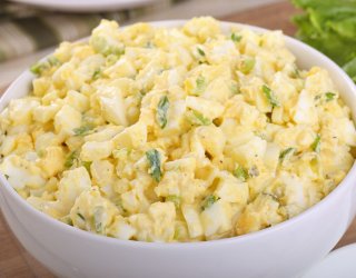 Sałatka wielkanocna Ewy Wachowicz