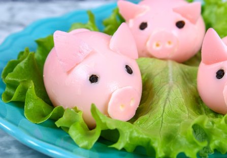 Wielkanocne prosiaczki z jajek