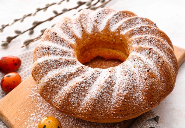 Mleczna babka z mlekiem skondensowanym