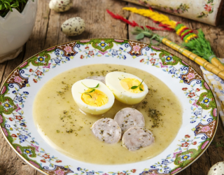 Barszcz biały według kuchni staropolskiej