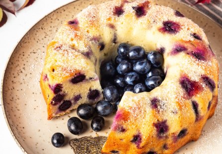 Babka z borówkami i mascarpone