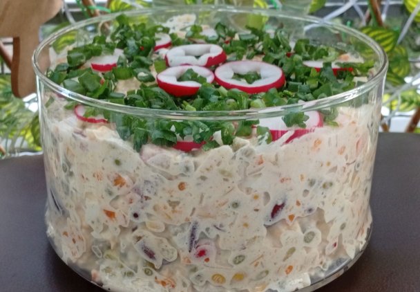 Wiosenna sałatka warzywna