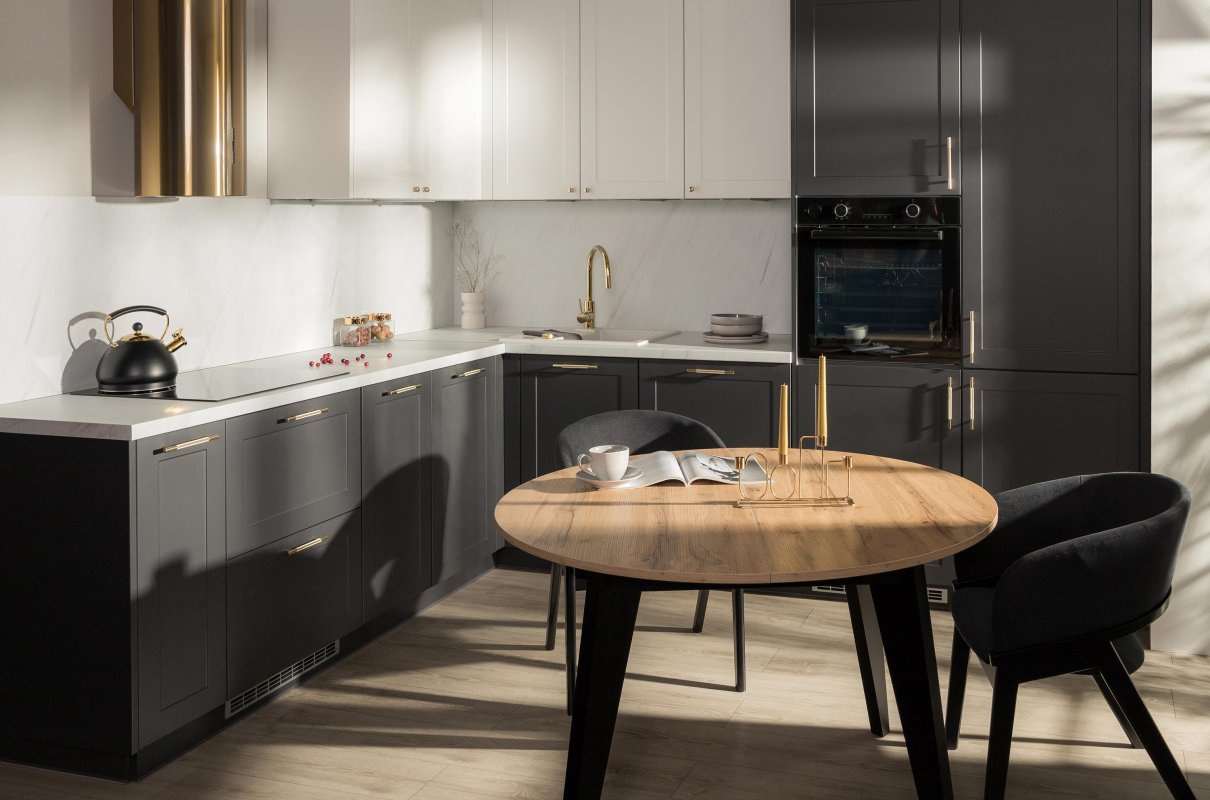 Projektowanie kuchni z Agatą – opinie o bezpłatnych planerach, które oszczędzają czas i nerwy