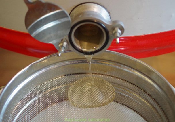 Jak upłynnić skrystalizowany miód